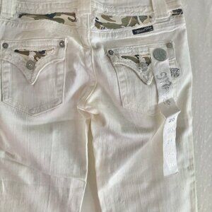 Vintage Miss Me White Cuffed Cropped Jeans Low Rise Camo Details Size 26